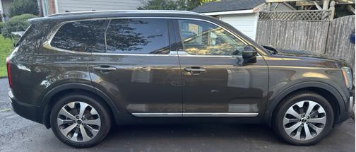 Brown 2020 Kia Telluride EX