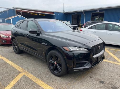 Black 2018 Jaguar F-PACE 30t R-Sport