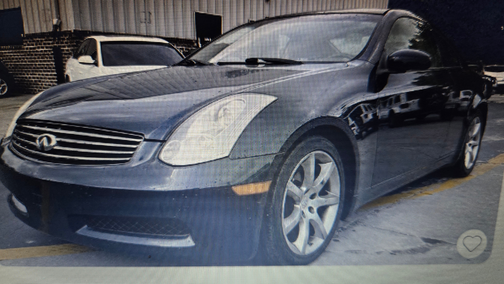 Black 2005 INFINITI G35 Base