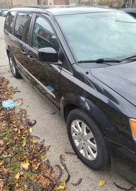 2013 Chrysler Town & Country Touring