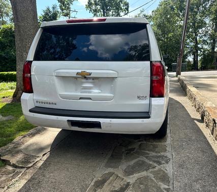 2018 Chevrolet Suburban LT