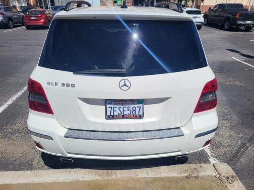 White 2010 Mercedes-Benz GLK-Class GLK 350