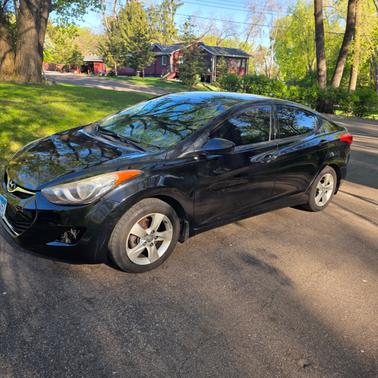 Black 2013 Hyundai ELANTRA GLS