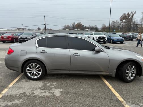 2008 INFINITI G35 x