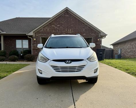 2015 Hyundai TUCSON SE