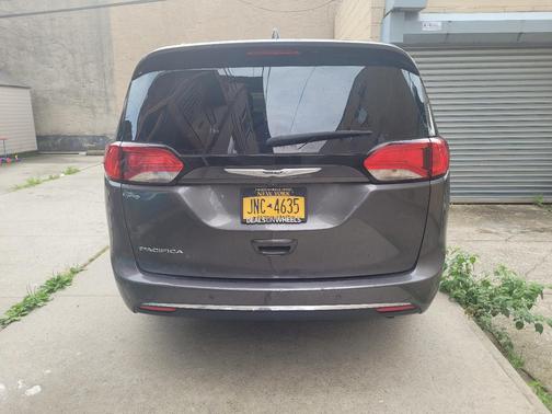 Black 2020 Chrysler Pacifica Touring L