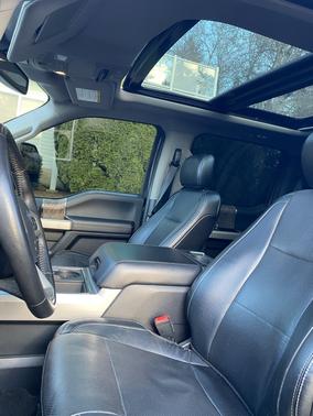 Beige 2018 Ford F-350 Lariat