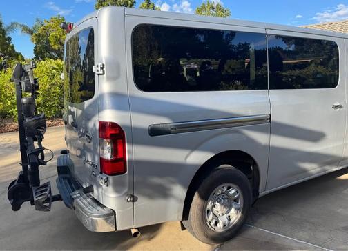2018 Nissan NV Passenger NV3500 HD SV V6