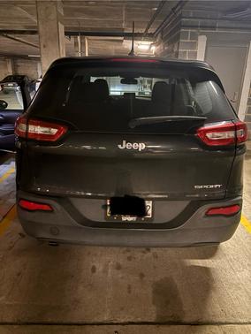 2015 Jeep Cherokee Sport