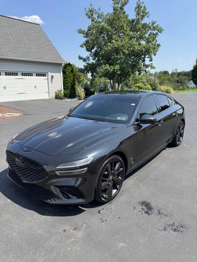 Black 2022 Genesis G70 3.3T