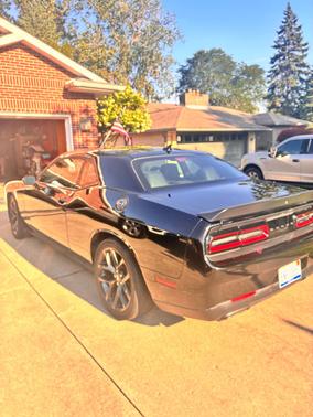 Black 2022 Dodge Challenger R/T