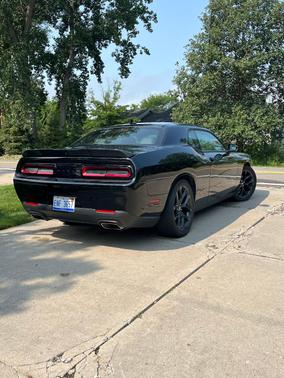 Black 2022 Dodge Challenger R/T