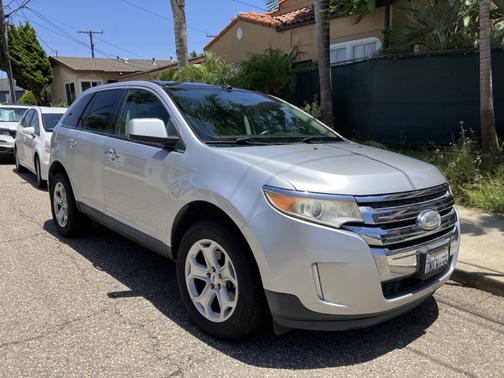 Silver 2011 Ford Edge SEL