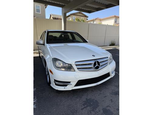2012 Mercedes-Benz C-Class C 300 4MATIC Luxury
