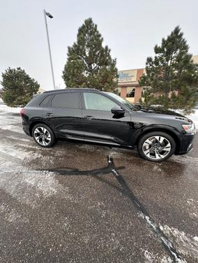 2021 Audi e-tron Premium