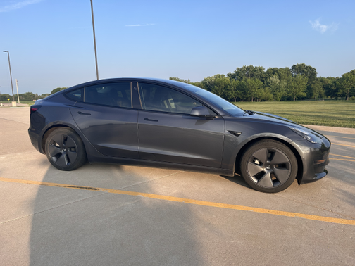 2022 Tesla Model 3 Base