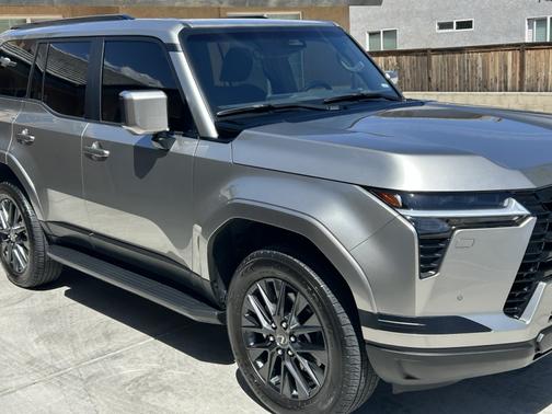 Silver 2025 Lexus GX 550 Premium