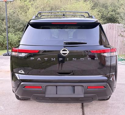 Black 2025 Nissan Pathfinder SV