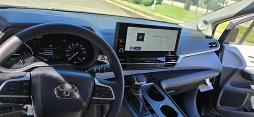 Blue 2025 Toyota Sienna XLE