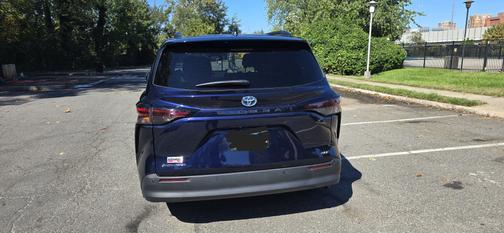 Blue 2025 Toyota Sienna XLE
