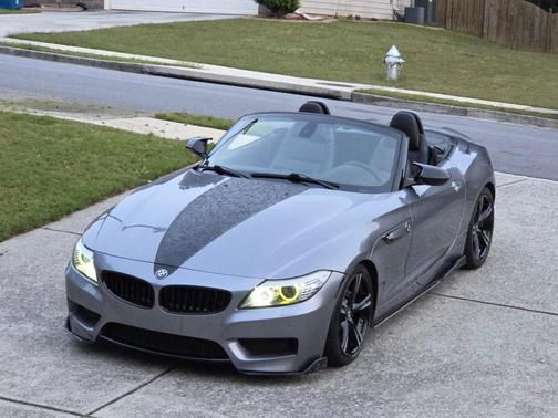 Gray 2012 BMW Z4 sDrive28i