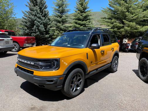 Photo 1 of 16 of 2021 Ford Bronco Sport Badlands