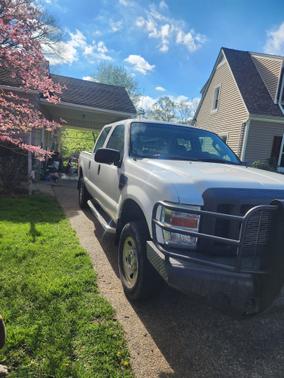 2008 Ford F-250 XL Crew Cab Super Duty
