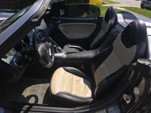 2008 Pontiac Solstice Base