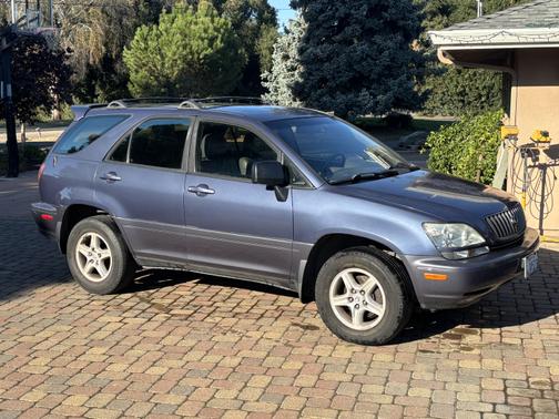 2000 Lexus RX 300 4WD