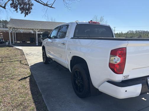 2020 Toyota Tundra Limited