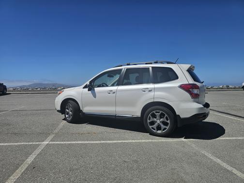 2015 Subaru Forester 2.5i Touring