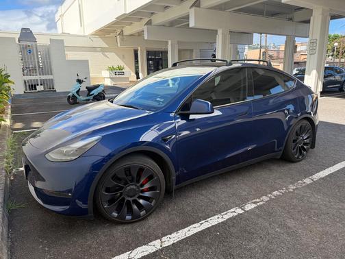 Blue 2024 Tesla Model Y Performance