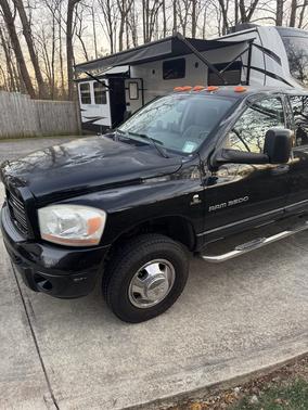 2006 Dodge Ram 3500 Sport Quad Cab DRW