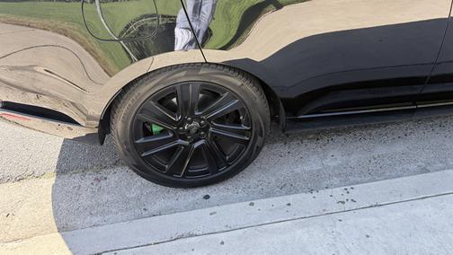 Black 2022 Land Rover Range Rover P400 SE SWB