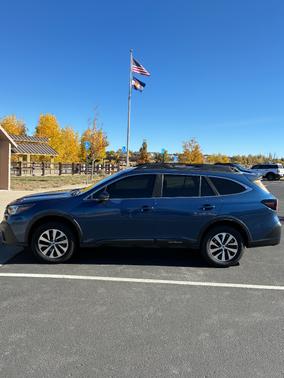 2022 Subaru Outback Premium