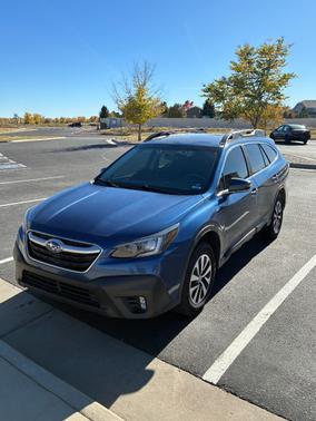 2022 Subaru Outback Premium
