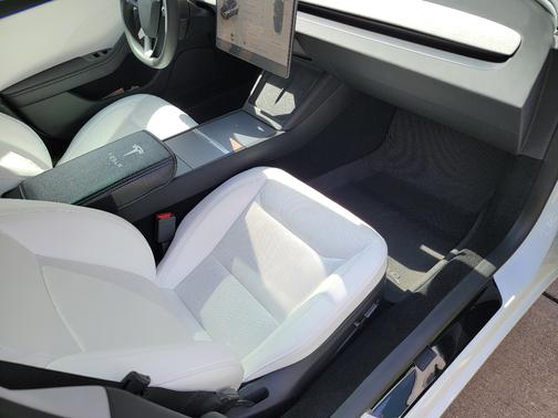 2024 Tesla Model 3 Long Range