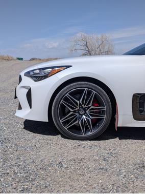 2023 Kia Stinger GT2