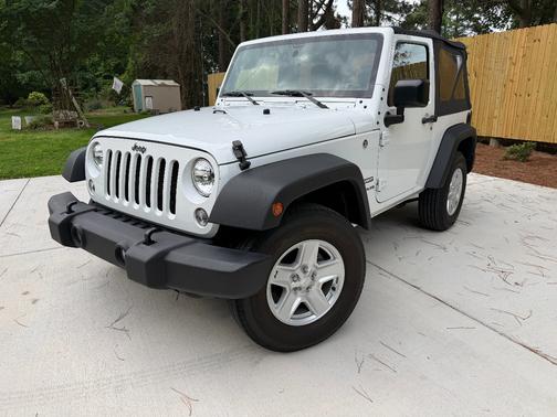 White 2016 Jeep Wrangler Sport