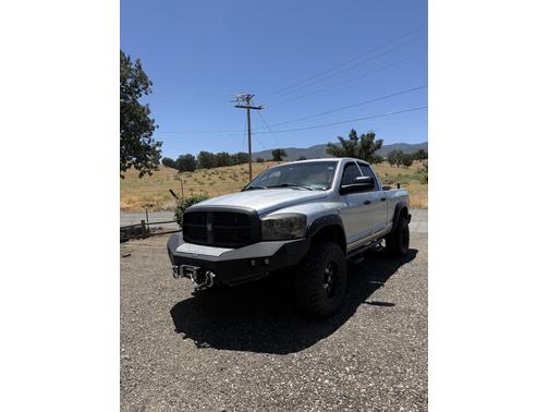 2006 Dodge Ram 2500 Laramie Quad Cab