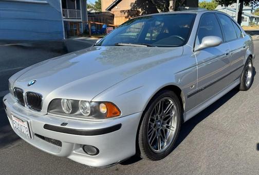 2001 BMW M5 Base