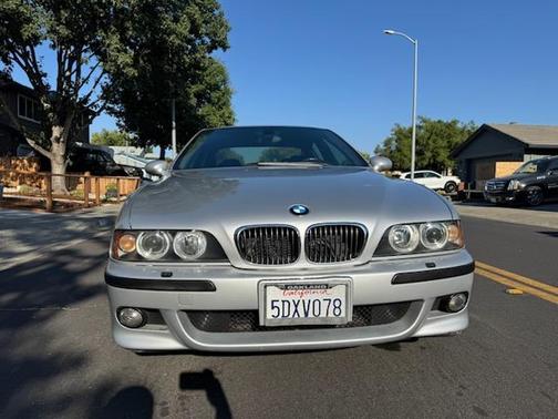 2001 BMW M5 Base