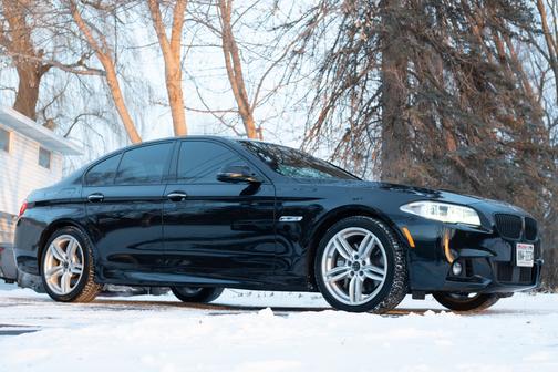 Black 2016 BMW 550 i xDrive