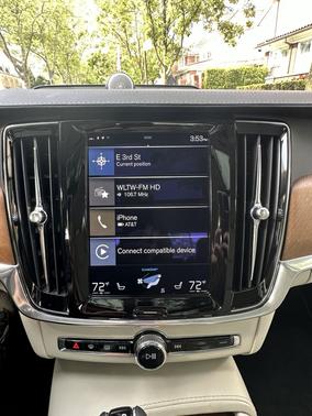 Black 2018 Volvo S90 T6 Inscription