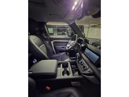 2024 Land Rover Defender 110 P300 S