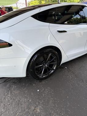 White 2022 Tesla Model S Long Range
