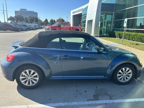 2018 Volkswagen Beetle 2.0T S