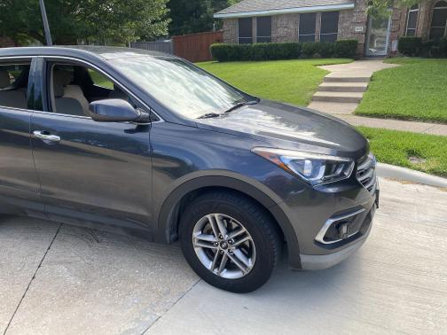 Black 2018 Hyundai Santa Fe Sport 2.4L