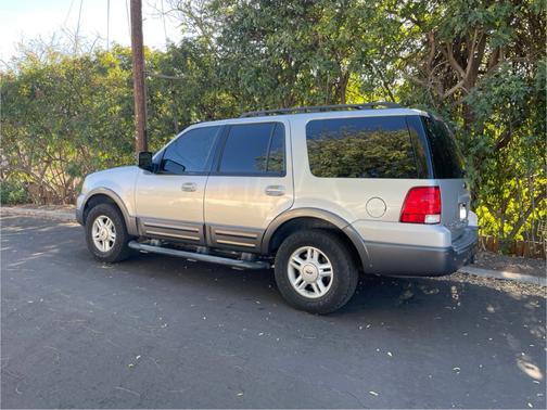 2006 Ford Expedition XLT Sport