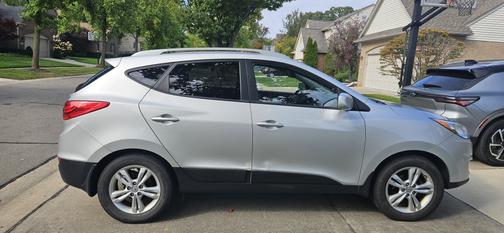 2011 Hyundai TUCSON GLS